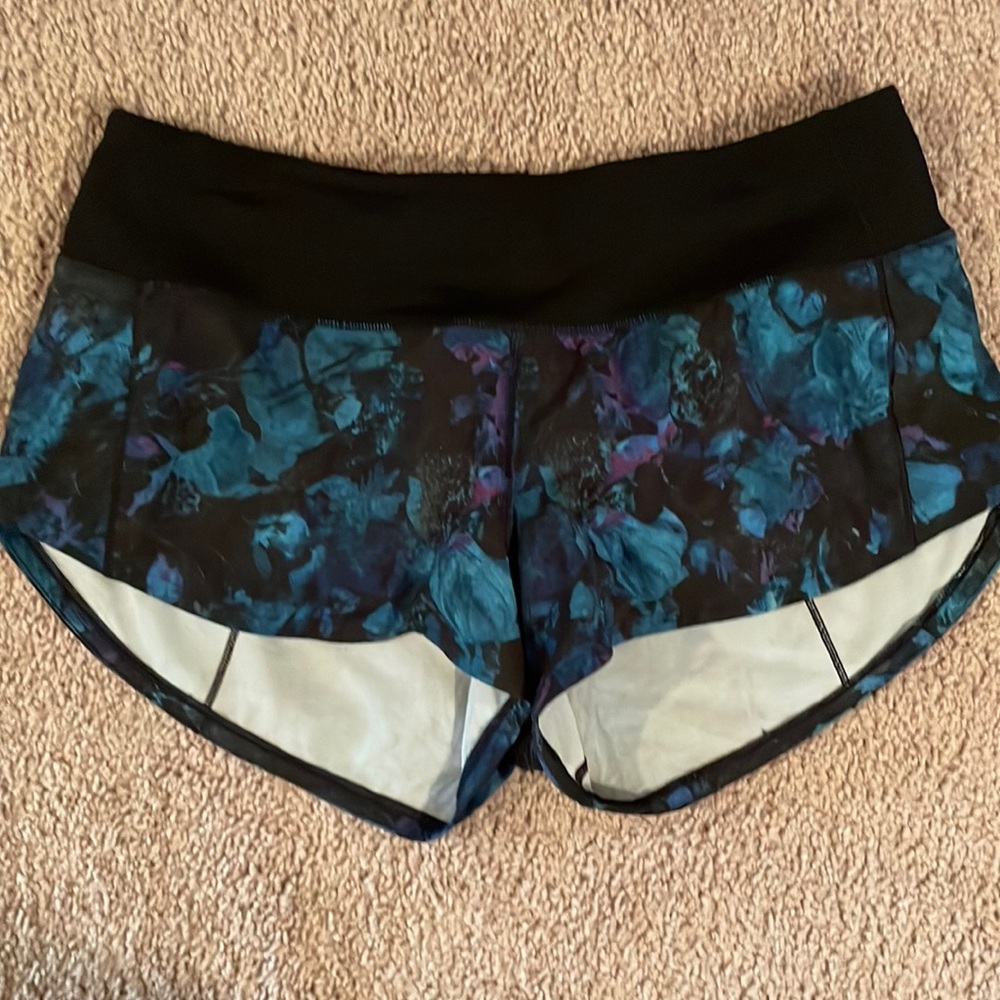 Lululemon Speed Up shorts, 4